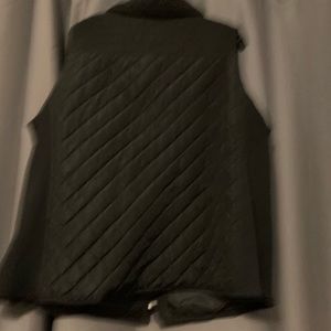 Used Black quilted Vest
